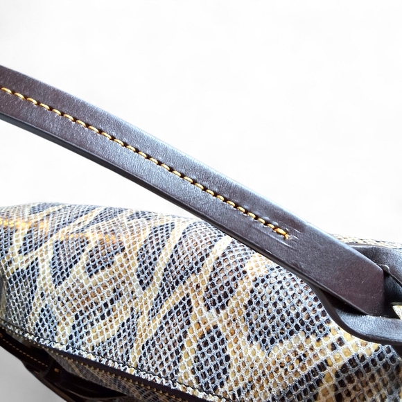 Dooney & Bourke Python Embossed Large Zip Hobo Shoulder Bag - Picture 10 of 16